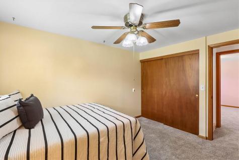 1125 Franklyn Avenue Marengo IA 52301