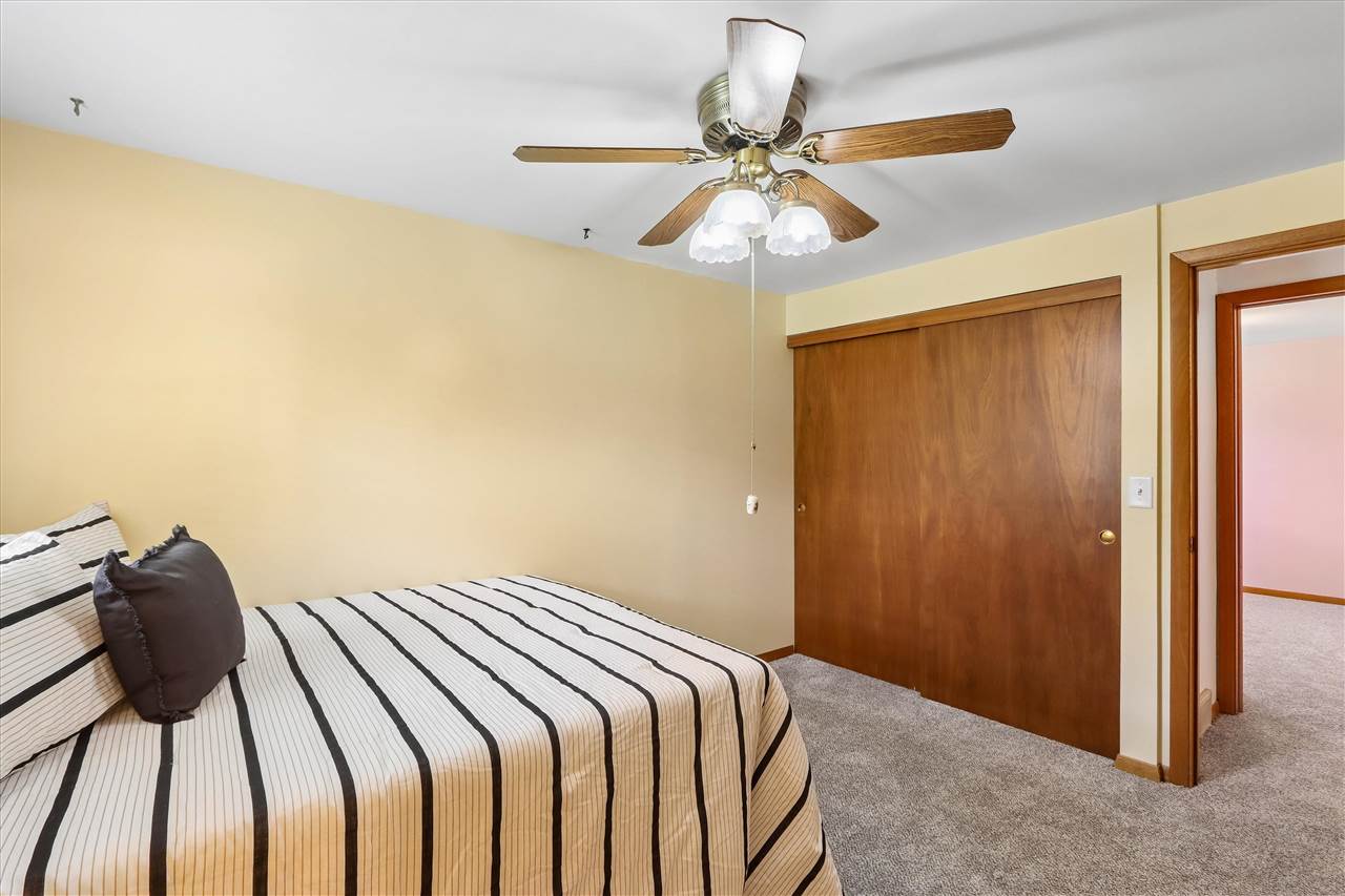 1125 Franklyn Avenue Marengo IA 52301