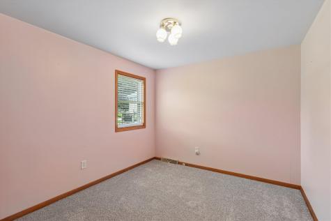 1125 Franklyn Avenue Marengo IA 52301