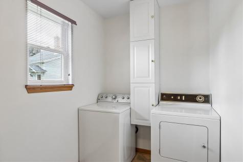 1125 Franklyn Avenue Marengo IA 52301