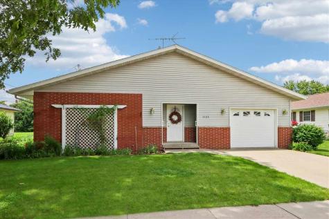 1125 Franklyn Avenue Marengo IA 52301