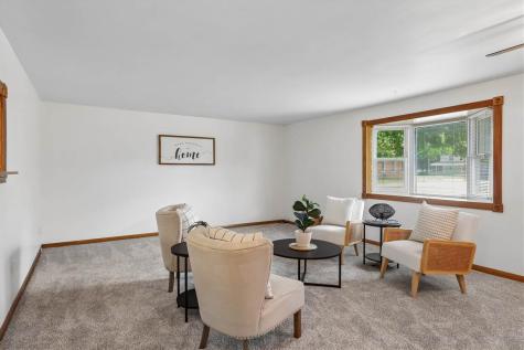 1125 Franklyn Avenue Marengo IA 52301