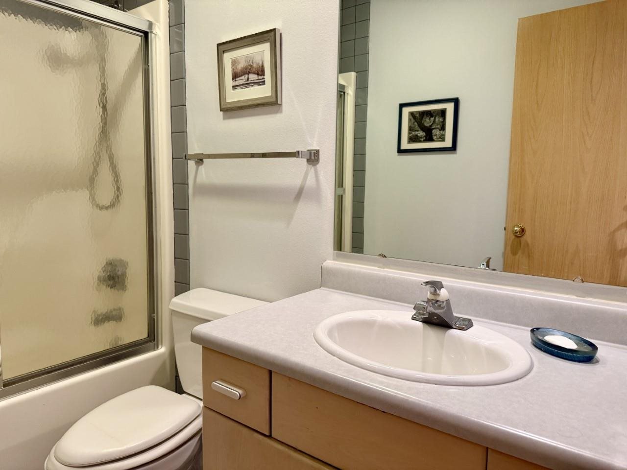 24 Samuel Drive Iowa City IA 52245