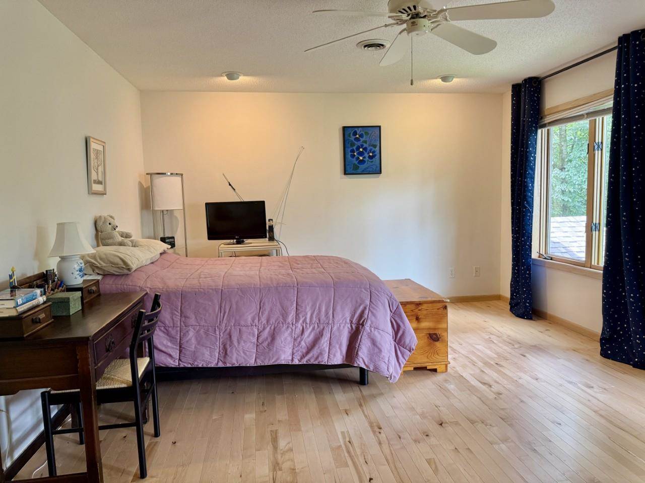 24 Samuel Drive Iowa City IA 52245