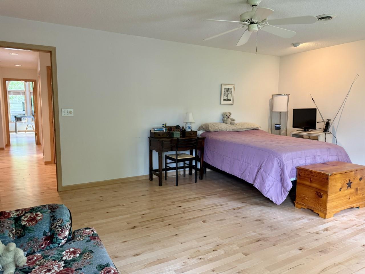 24 Samuel Drive Iowa City IA 52245