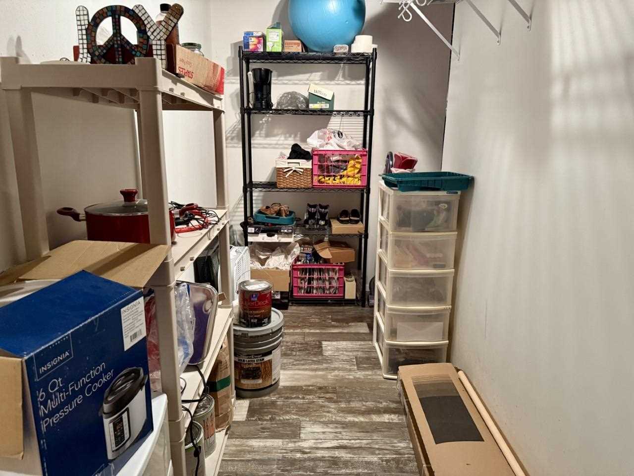 24 Samuel Drive Iowa City IA 52245