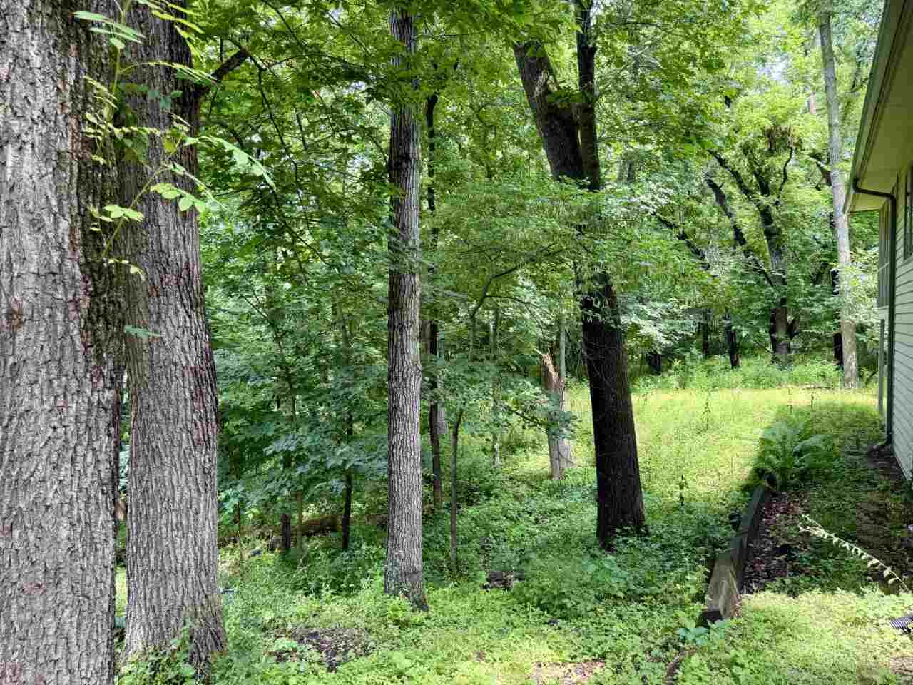 24 Samuel Drive Iowa City IA 52245