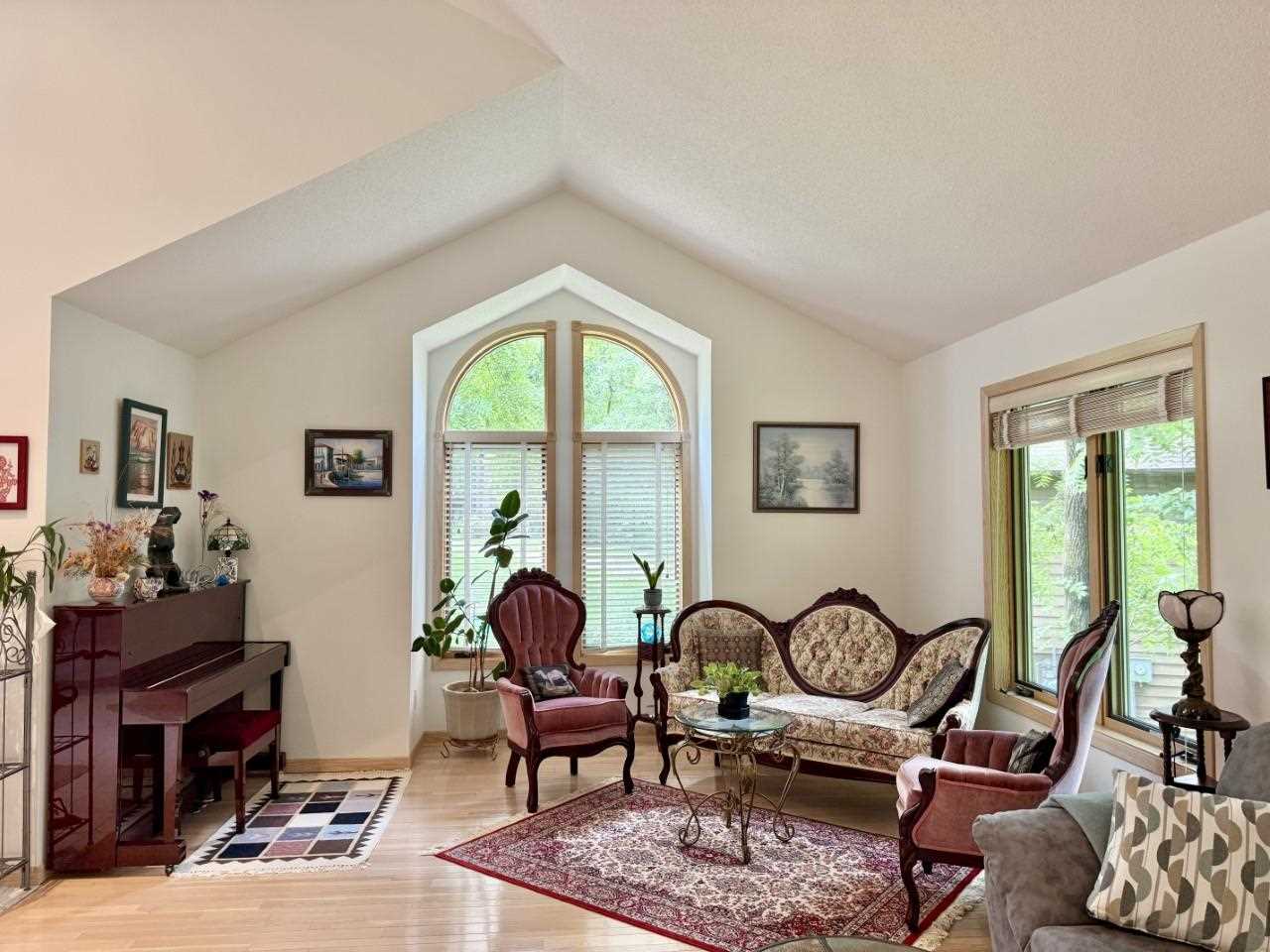 24 Samuel Drive Iowa City IA 52245