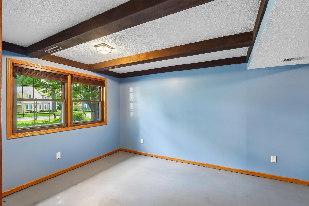 3044 Wayne Avenue Iowa City IA 52240