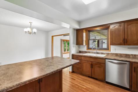 3044 Wayne Avenue Iowa City IA 52240