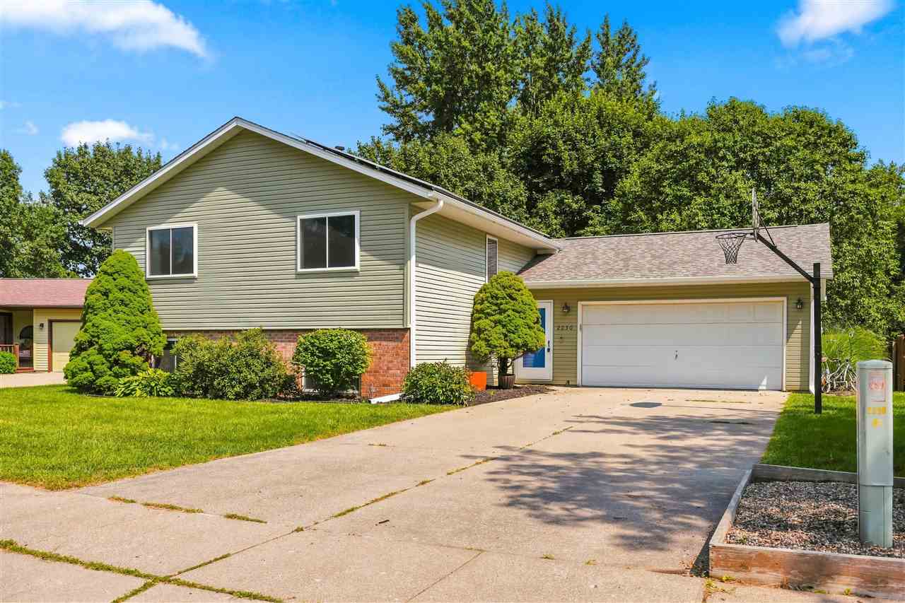 2230 Hazel Court Iowa City IA 52240