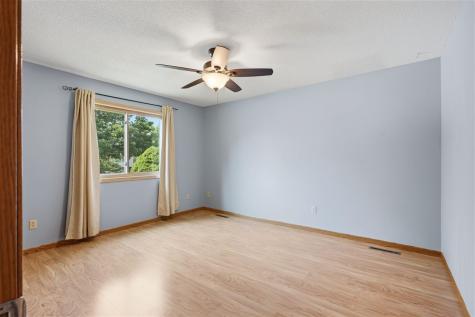 2230 Hazel Court Iowa City IA 52240