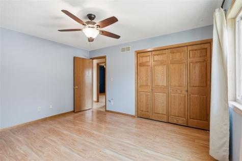2230 Hazel Court Iowa City IA 52240