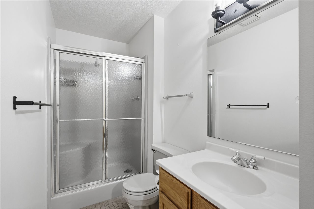 2230 Hazel Court Iowa City IA 52240