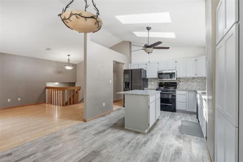 2230 Hazel Court Iowa City IA 52240