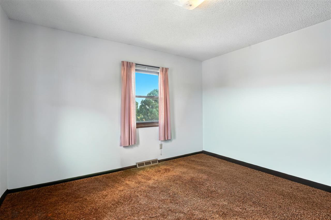 3010 Sycamore Street Iowa City IA 52240