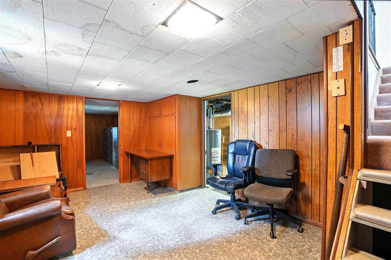 3010 Sycamore Street Iowa City IA 52240