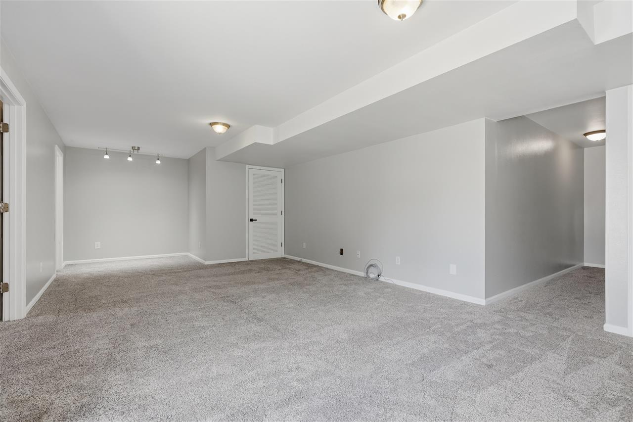 992 22nd Avenue Coralville IA 52241