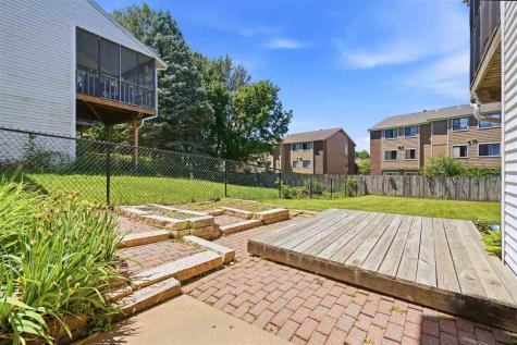 992 22nd Avenue Coralville IA 52241