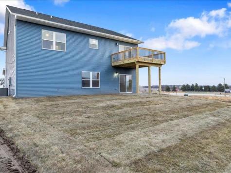 3111 Ginkgo Lane Muscatine IA 52761