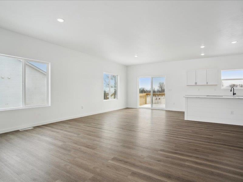 3111 Ginkgo Lane Muscatine IA 52761