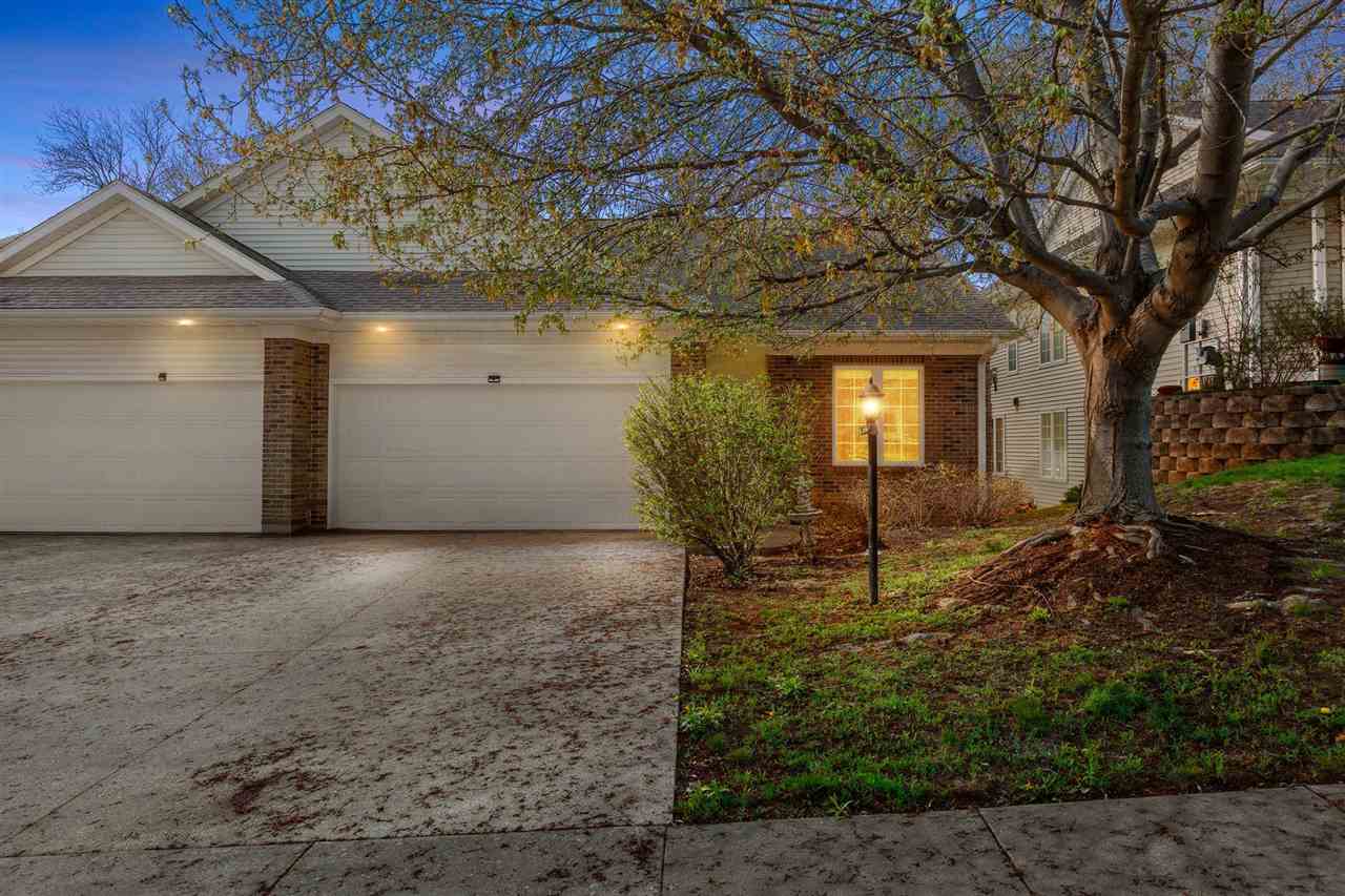 2182 Port Talbot Place Coralville IA 52241