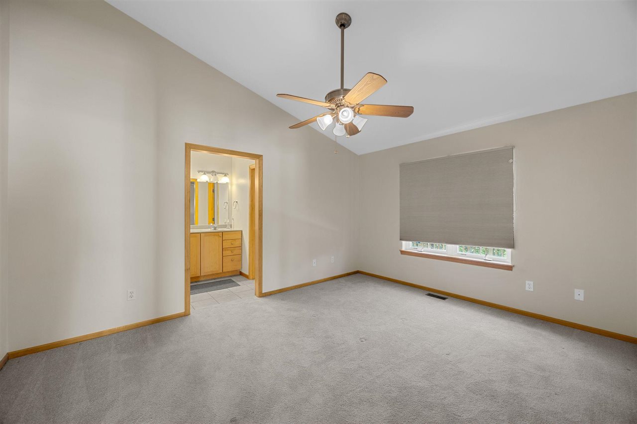 2182 Port Talbot Place Coralville IA 52241