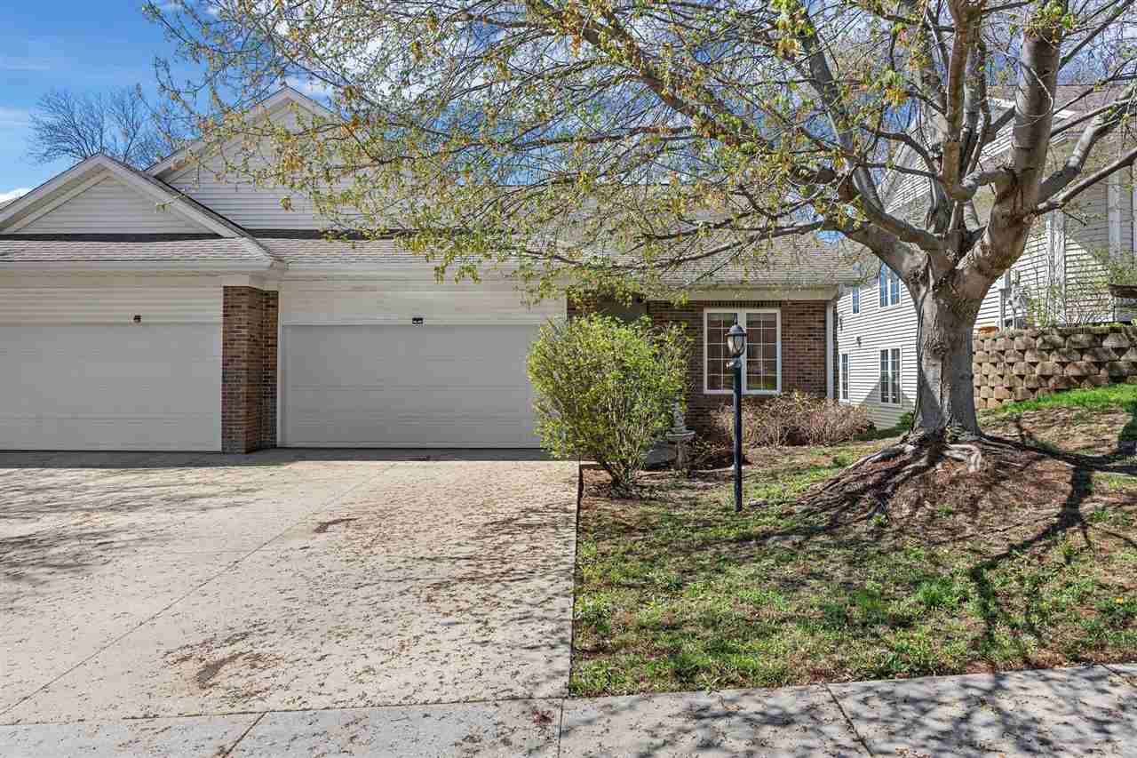 2182 Port Talbot Place Coralville IA 52241