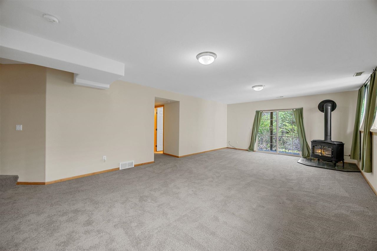 2182 Port Talbot Place Coralville IA 52241