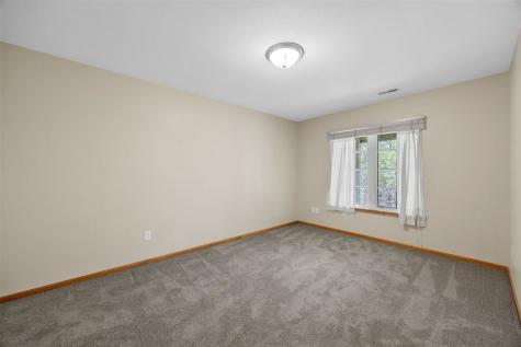 2182 Port Talbot Place Coralville IA 52241