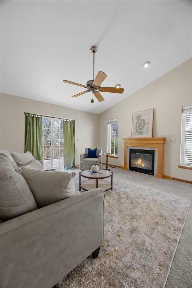 2182 Port Talbot Place Coralville IA 52241