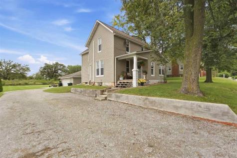 206 E Main Street Wayland IA 52654