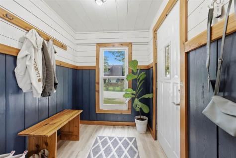206 E Main Street Wayland IA 52654