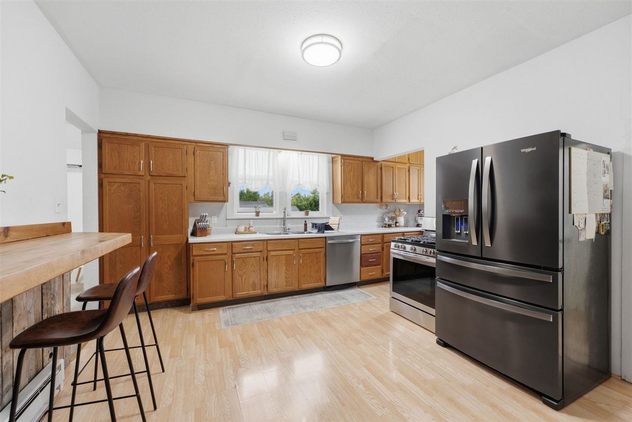 206 E Main Street Wayland IA 52654