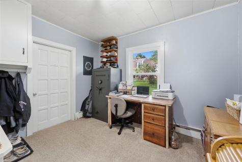 206 E Main Street Wayland IA 52654