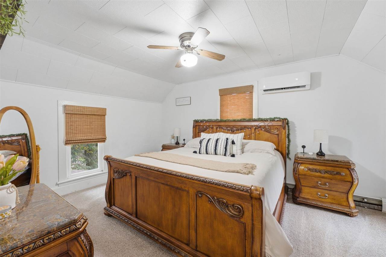206 E Main Street Wayland IA 52654