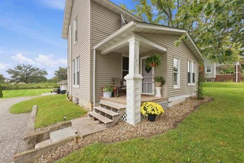 206 E Main Street Wayland IA 52654