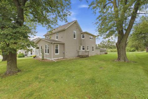 206 E Main Street Wayland IA 52654