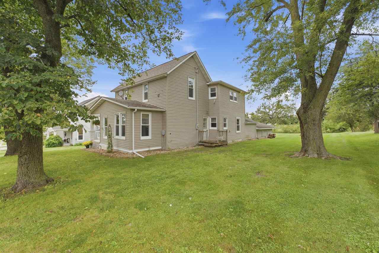 206 E Main Street Wayland IA 52654