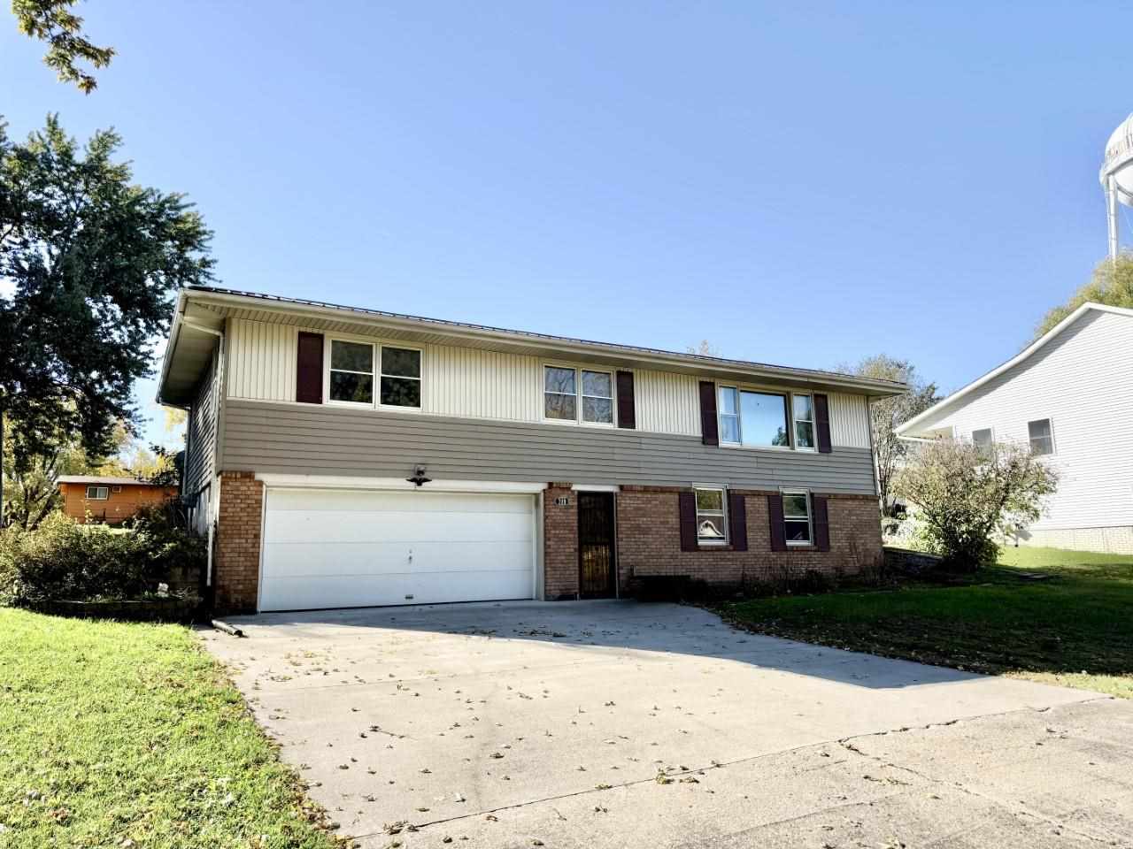 709 14th Street Wellman IA 52356