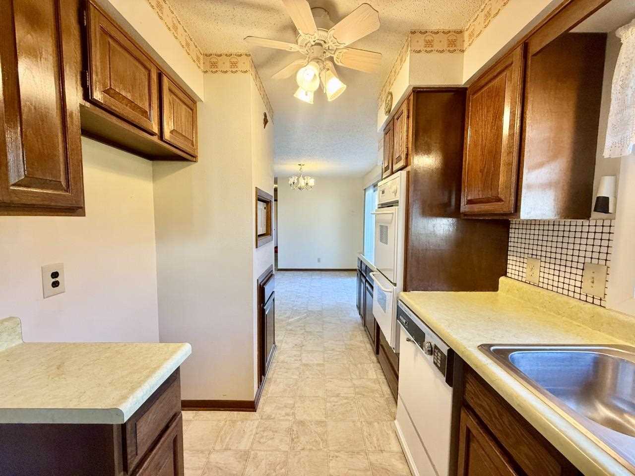 709 14th Street Wellman IA 52356