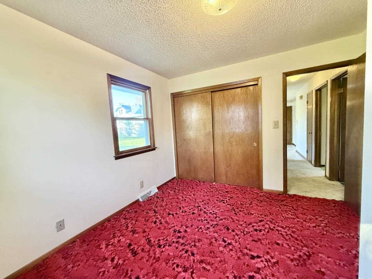 709 14th Street Wellman IA 52356
