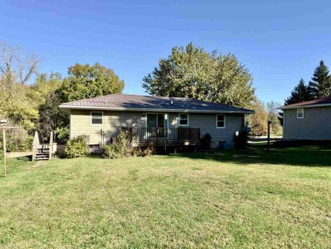 709 14th Street Wellman IA 52356