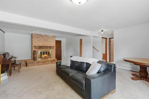 903 K Avenue Kalona IA 52247