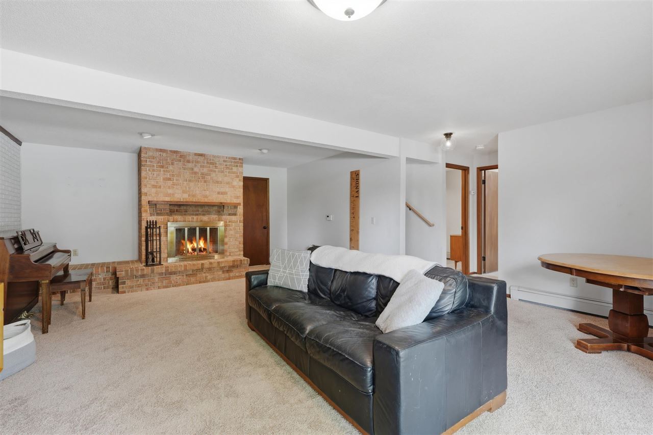903 K Avenue Kalona IA 52247