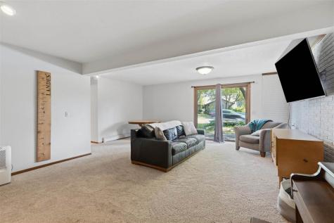 903 K Avenue Kalona IA 52247