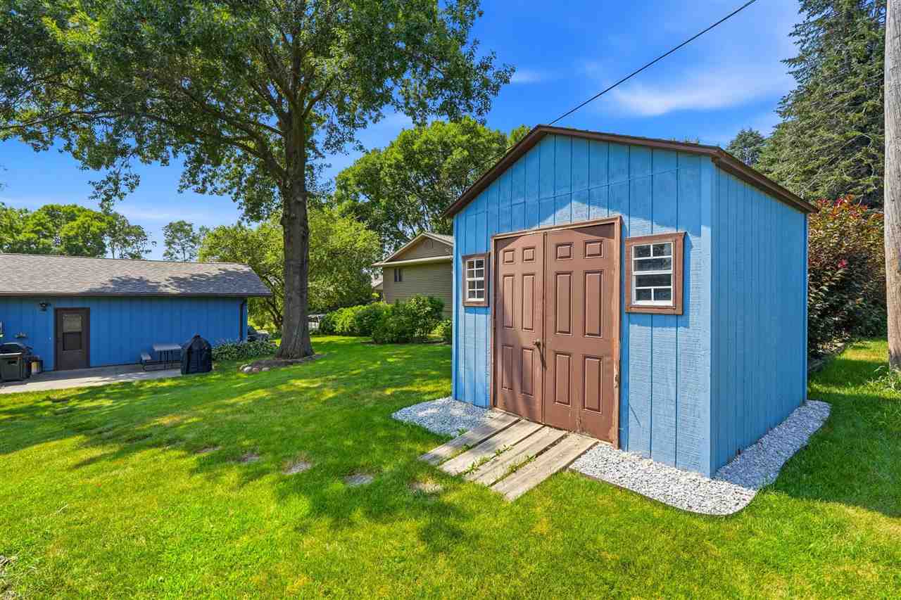 903 K Avenue Kalona IA 52247