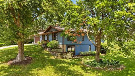 903 K Avenue Kalona IA 52247