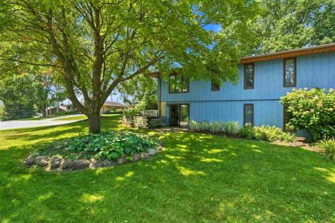 903 K Avenue Kalona IA 52247