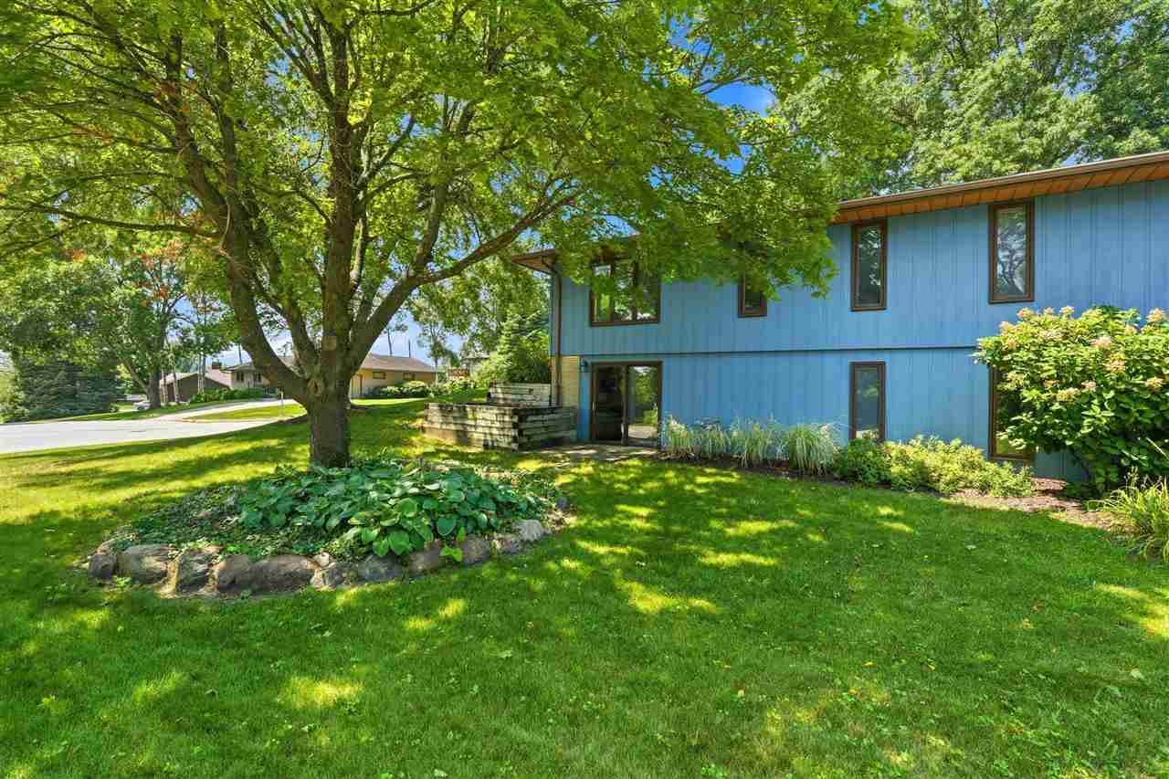 903 K Avenue Kalona IA 52247